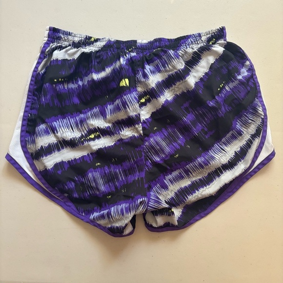 Nike Women's Purple and Black Athletic Shorts - Picture 7 of 9